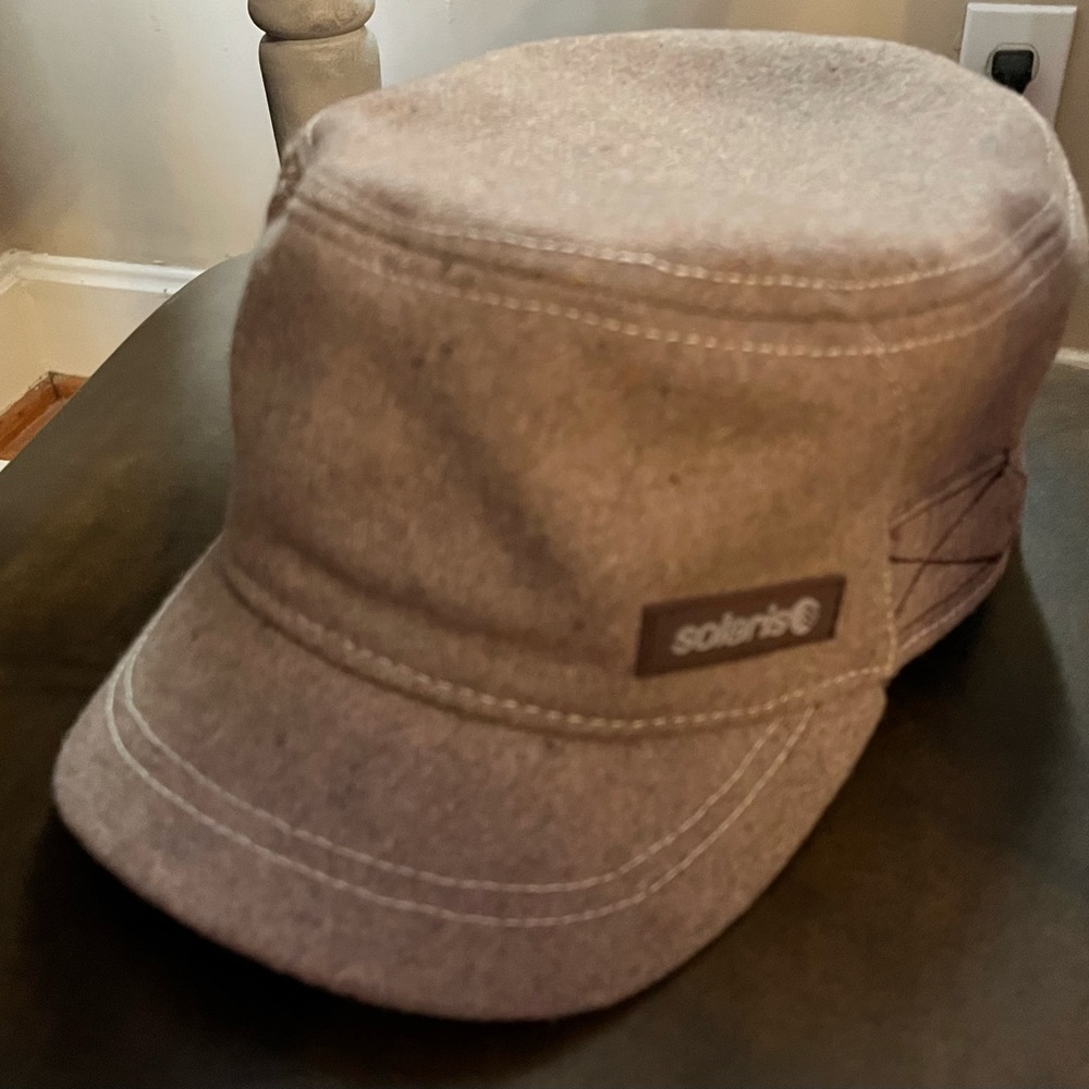 Solaris / Sm / Md / light brown